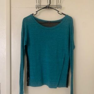 Active long sleeve mesh